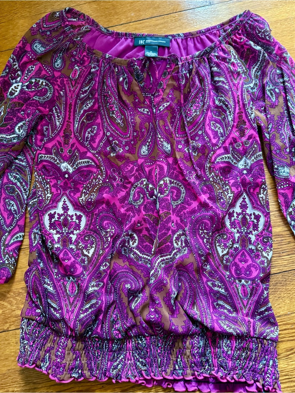 Pre owned INC International Concepts Magenta Paisley-Smock Top Size Petite